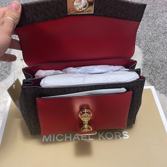 MICHAEL KORS Lita New w/Tags Orig Pkg Crossbody Bag & Magnetic Gift StorageBox - Picture 5 of 16